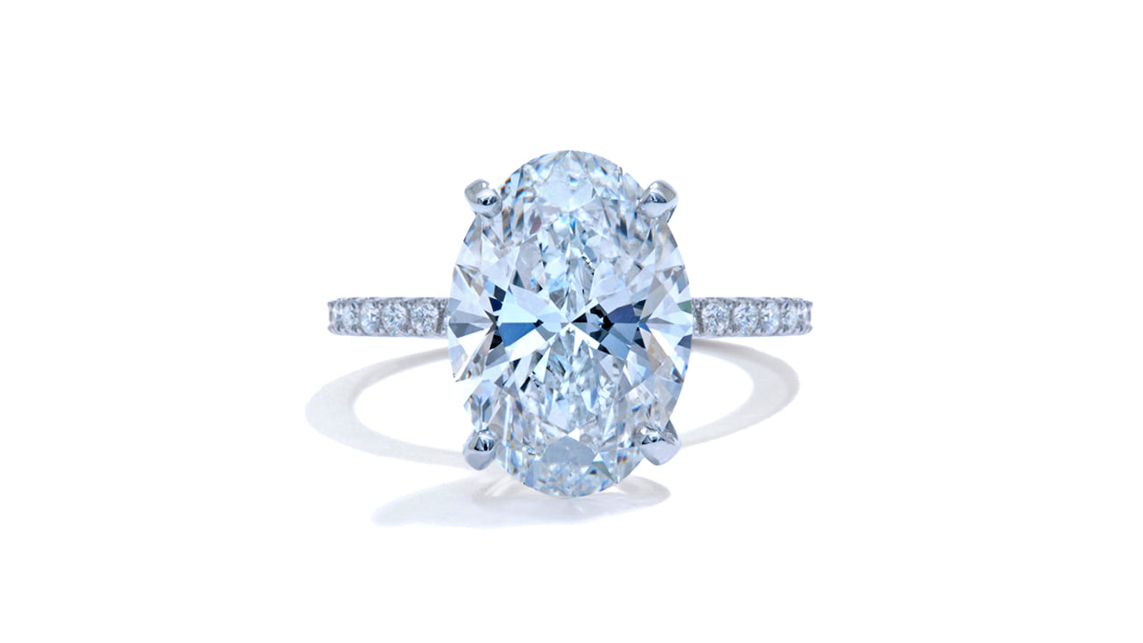 jb3712_lgdp2582 - 4 carat Oval Solitaire Engagement Ring at Ascot Diamonds