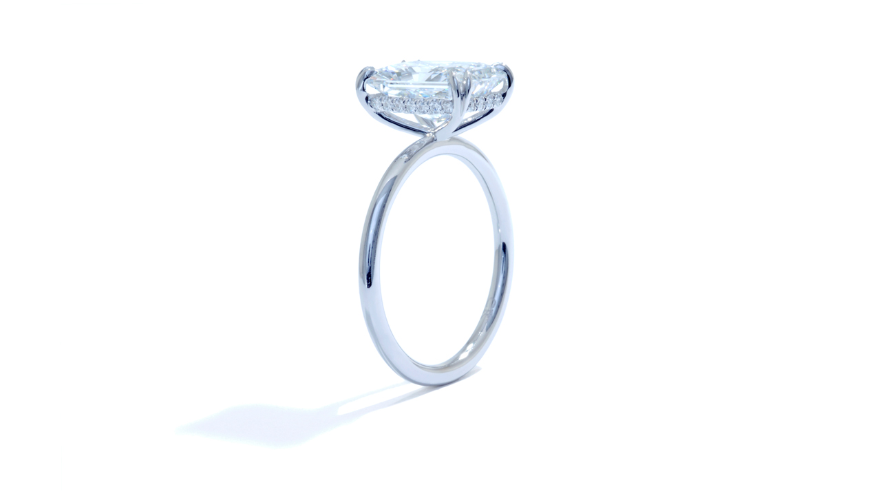 jb5561_lgd1653 - 3.00ct Lab Grown Radiant Engagement Ring at Ascot Diamonds