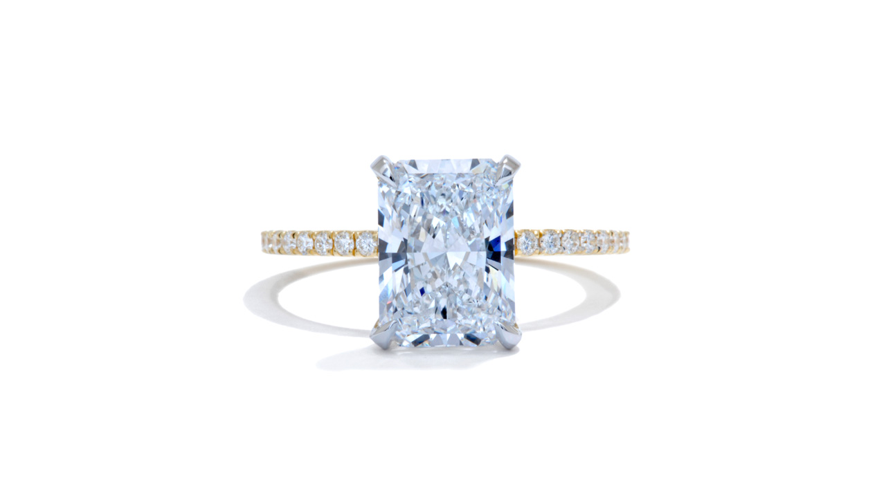 jb7423_lgdp1082 - 2.7 carat Radiant Cut Diamond Ring at Ascot Diamonds