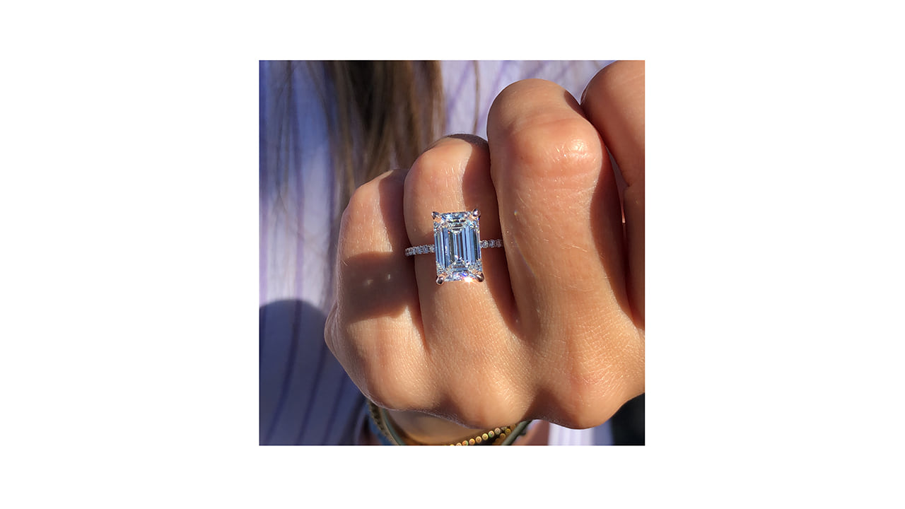 jc3983_lgdp4006 - 3.9ct Emerald Cut Solitaire Engagement Ring at Ascot Diamonds