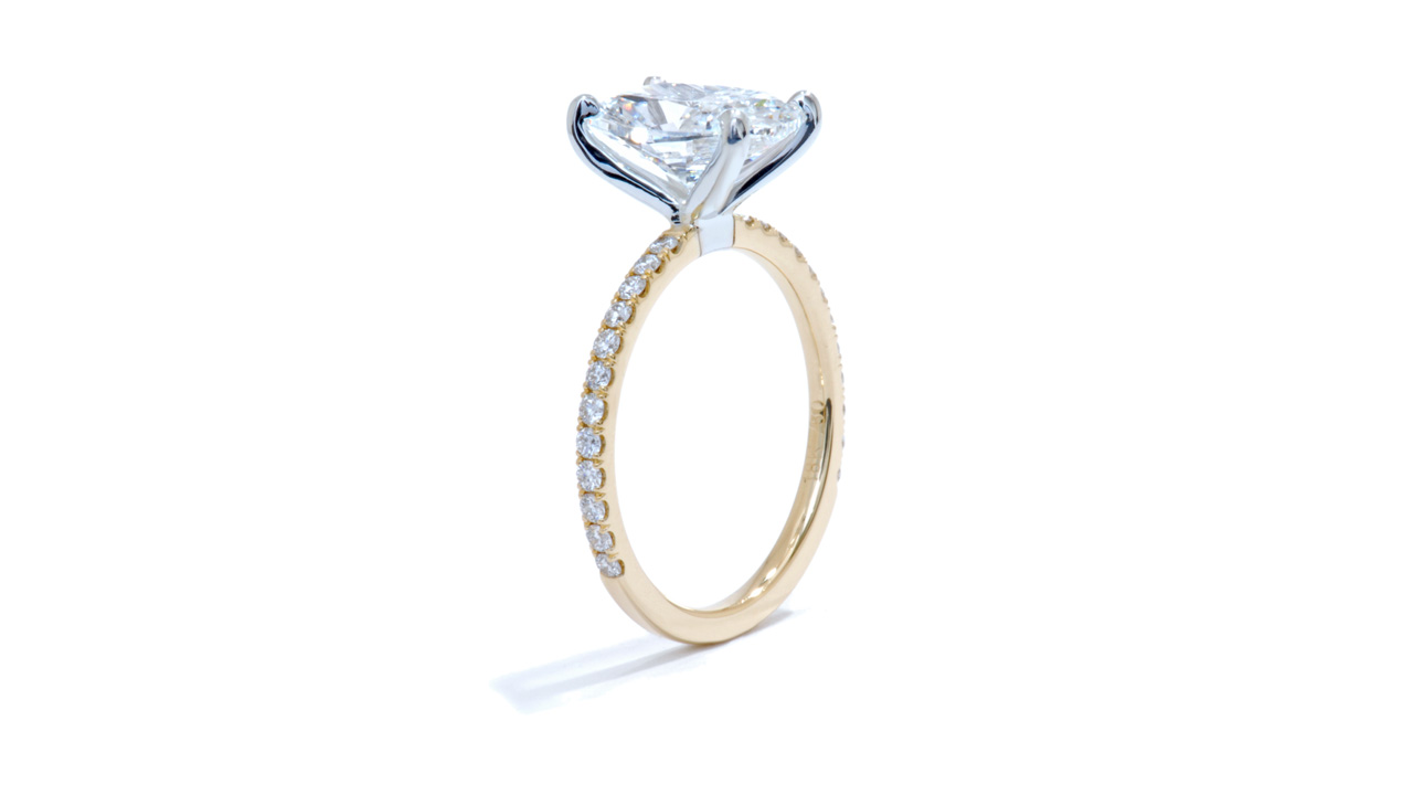 jc4570_lgdp4118 - 2.5 ct. Cushion Brilliant Cut Diamond Ring at Ascot Diamonds