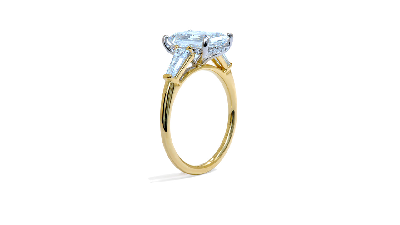 jc6369_lgdp3998 - 3ct Three Stone Emerald Engagement Ring at Ascot Diamonds