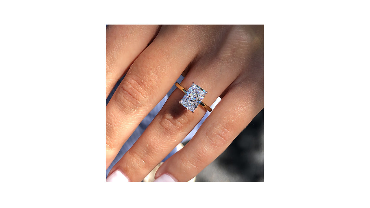 jc7233_lgdp4174 - 2.5 ct. Radiant Diamond Engagement Ring at Ascot Diamonds